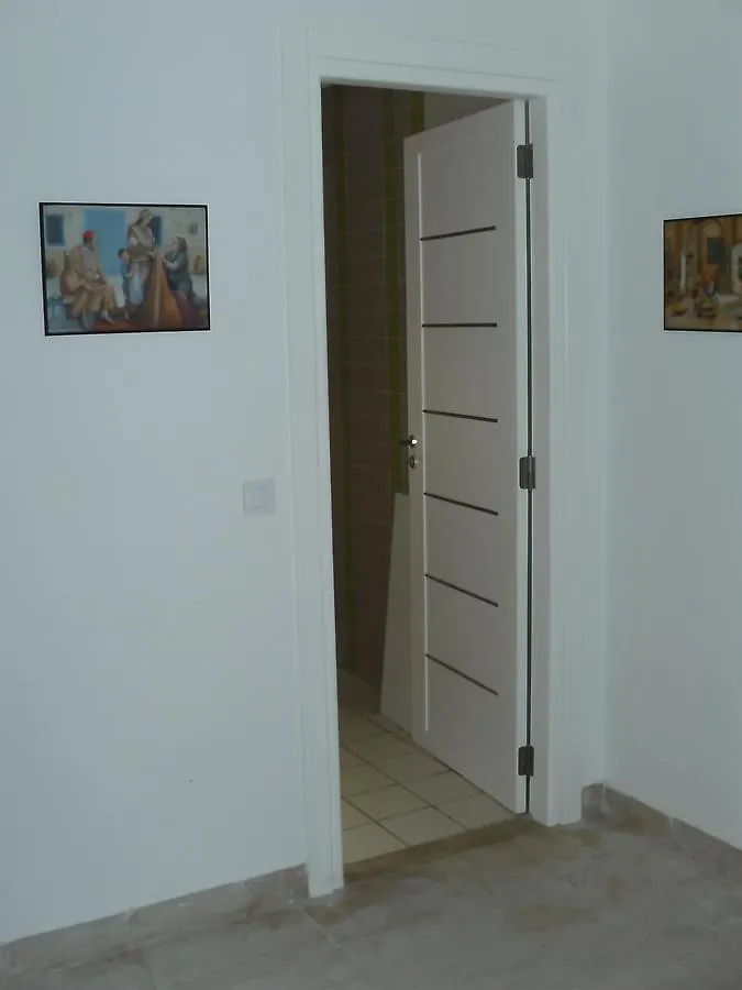 Apartment Ferienwohnung Happy House Ennasr Ariana