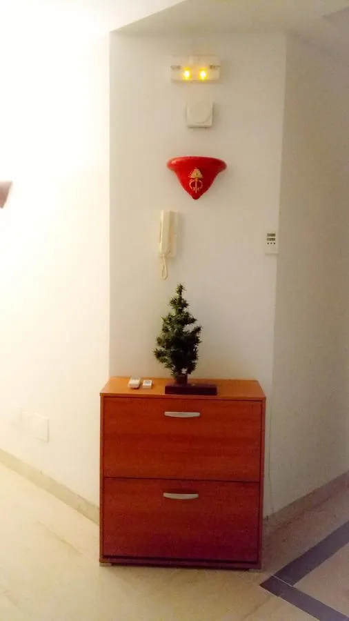Ferienwohnung Happy House Ennasr Ariana 0*,